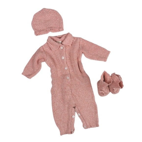 0-6 Months GAP, 3-Piece Knit Romper, Hat & Booties - Picture 5 of 5